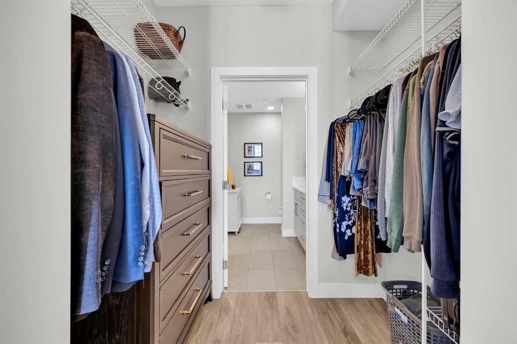 210-38 Quarry Gate Se, Calgary, AB - Indoor With Storage