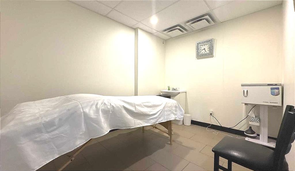 4500 Macleod Trail Sw, Calgary, AB