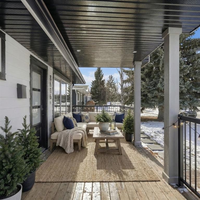 8616 7 Street Sw, Calgary, AB - Outdoor With Exterior