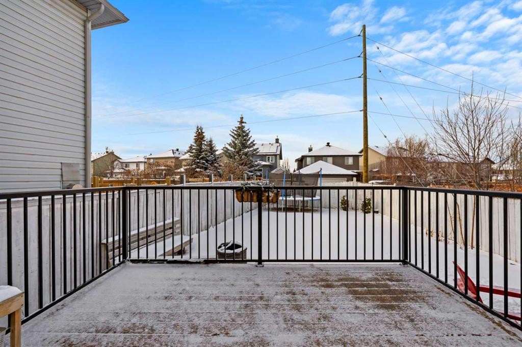 8 Chapalina Crescent Se, Calgary, AB - Outdoor