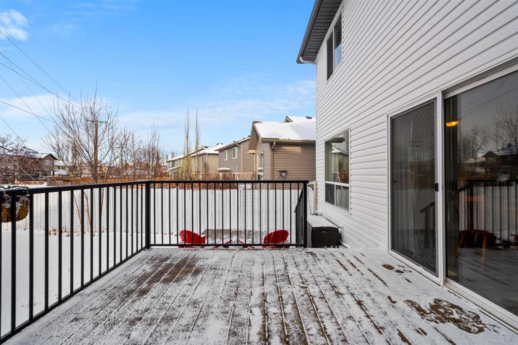 8 Chapalina Crescent Se, Calgary, AB - Outdoor With Deck Patio Veranda