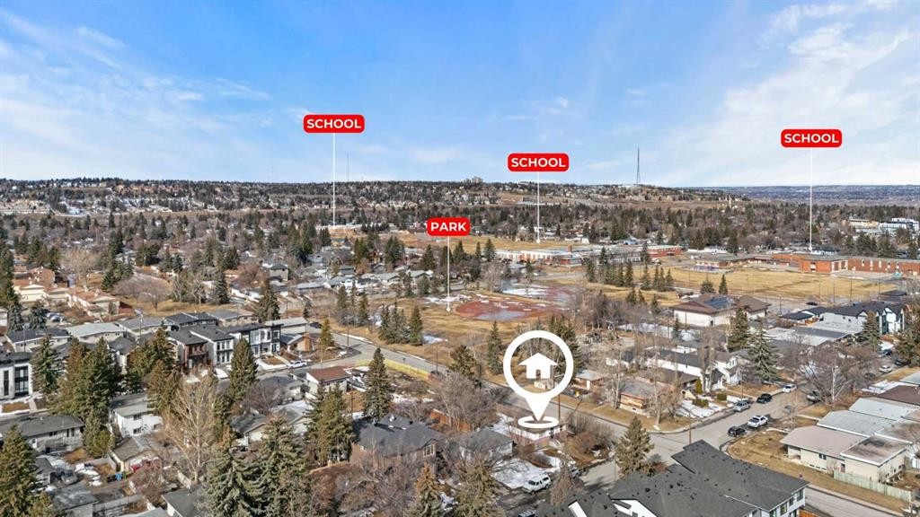 1403 43 Street Sw, Calgary, AB - Outdoor With View