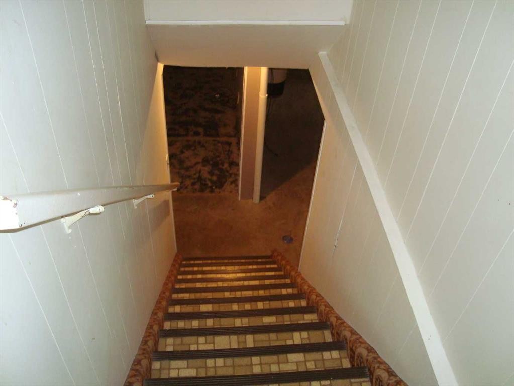 107 2Nd Avenue North, Torrington, AB - Indoor Photo Showing Other Room