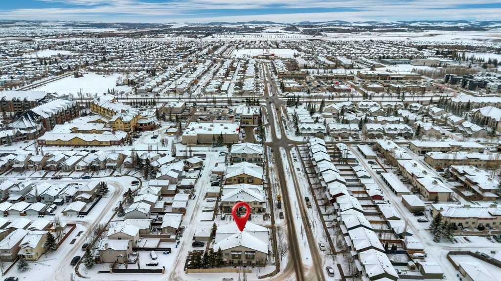 1205-230 Eversyde Boulevard Sw, Calgary, AB - Outdoor With View