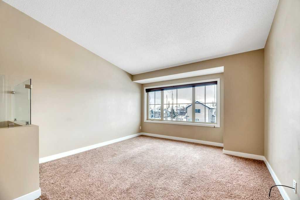1205-230 Eversyde Boulevard Sw, Calgary, AB - Indoor Photo Showing Other Room