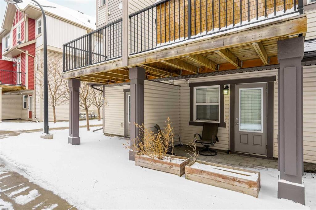 37 New Brighton Point Se, Calgary, AB - Outdoor