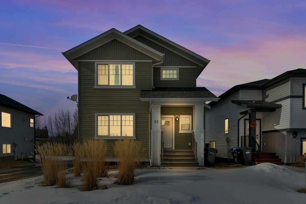 57 Hampton Crescent, Sylvan Lake, AB - Outdoor With Facade