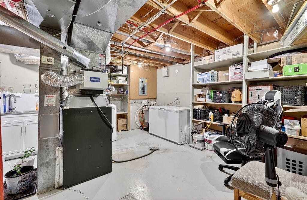 29 Sundown Way Se, Calgary, AB - Indoor