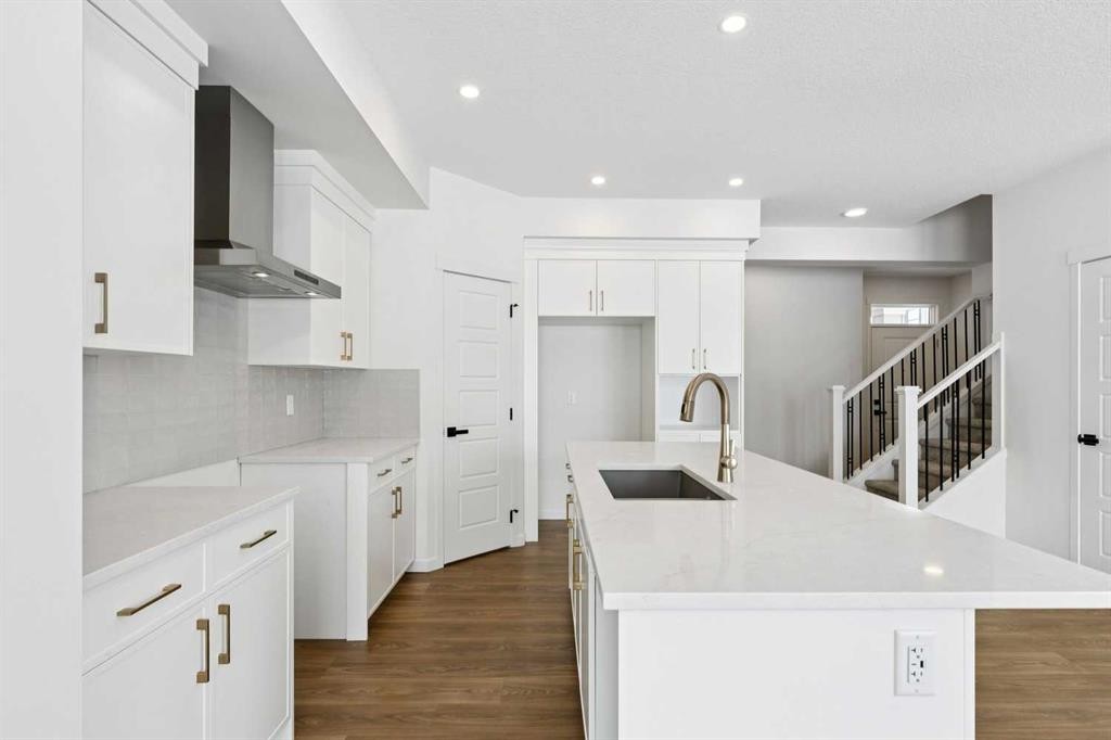 175 Herron Landing Ne, Calgary, AB - Indoor Photo Showing Kitchen With Upgraded Kitchen