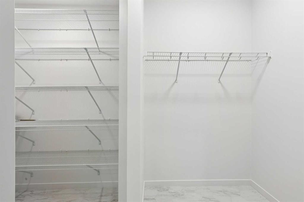 175 Herron Landing Ne, Calgary, AB - Indoor With Storage