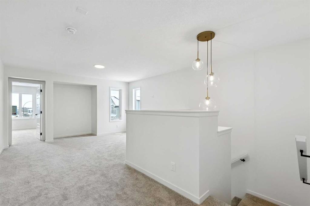 175 Herron Landing Ne, Calgary, AB - Indoor Photo Showing Other Room
