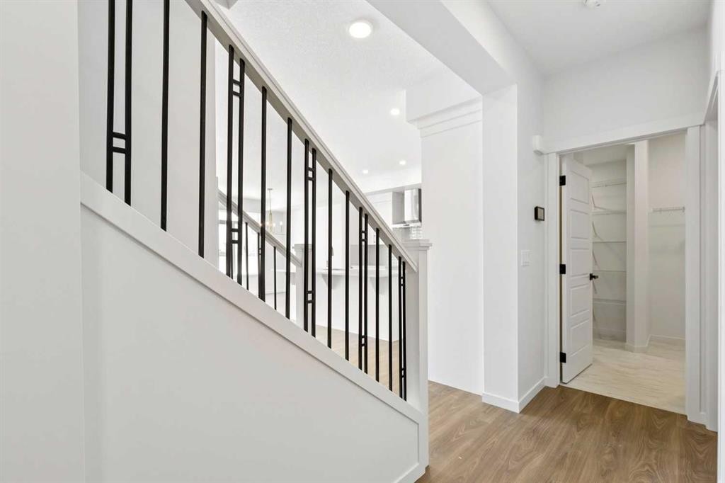 175 Herron Landing Ne, Calgary, AB - Indoor Photo Showing Other Room