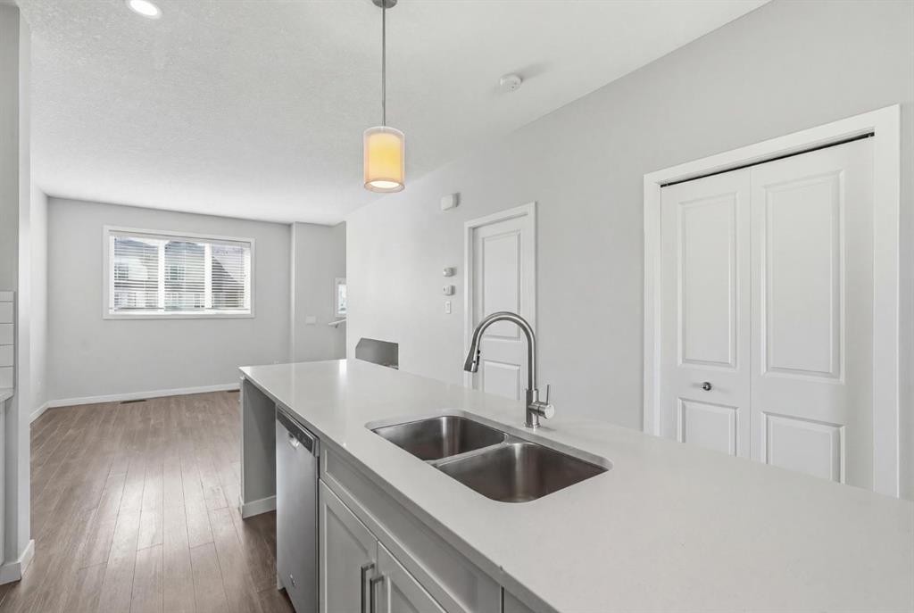 50 Copperstone Common Se, Calgary, AB