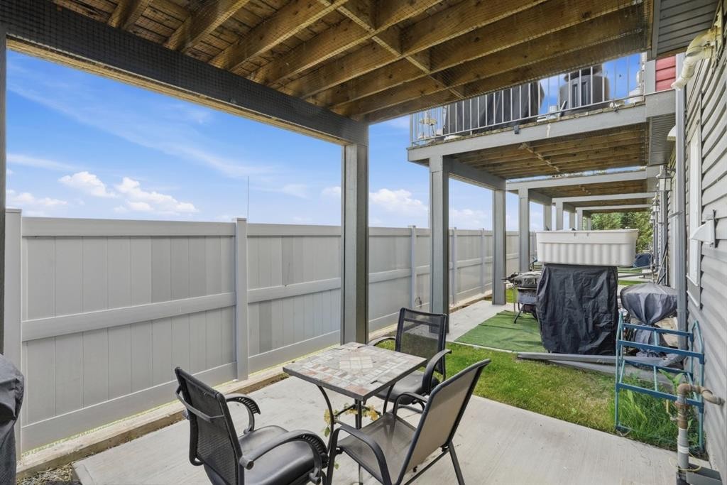 50 Copperstone Common Se, Calgary, AB