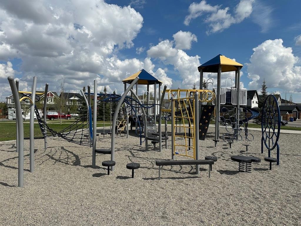50 Copperstone Common Se, Calgary, AB