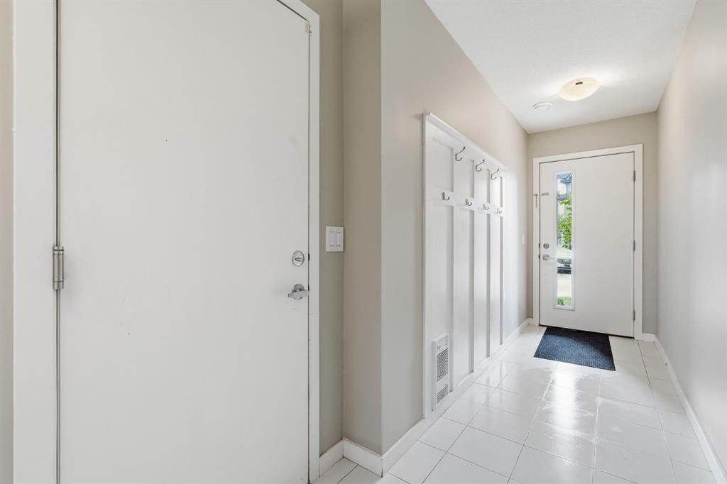 50 Copperstone Common Se, Calgary, AB