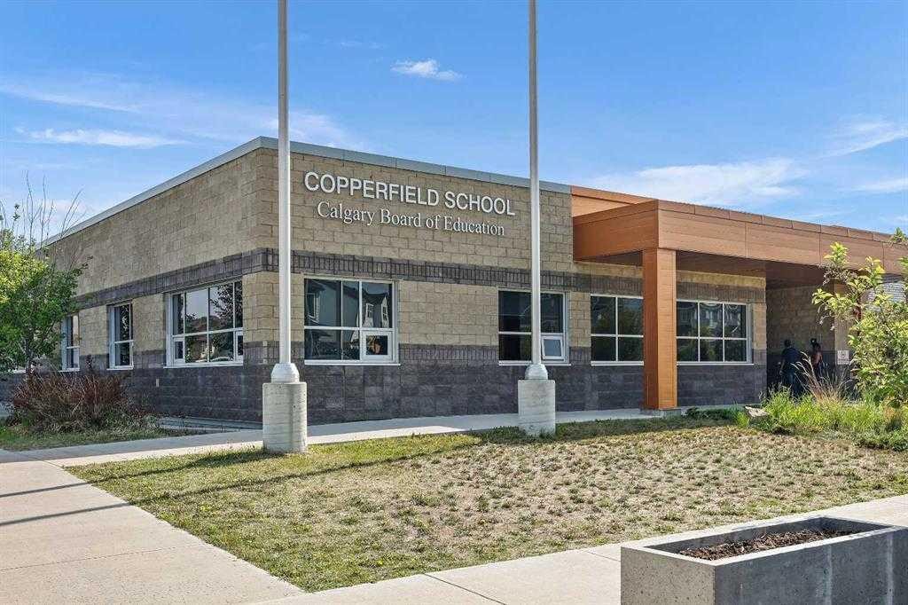 505 Copperstone Manor Se, Calgary, AB - Outdoor