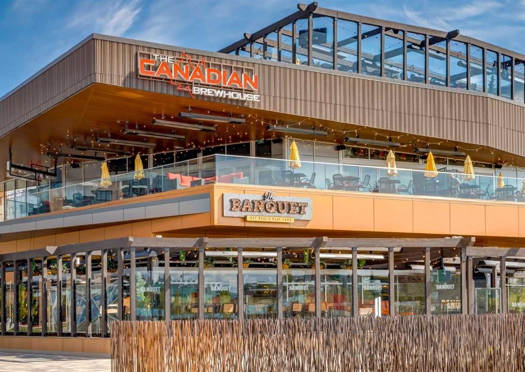 5219 Valiant Drive Nw, Calgary, AB - Outdoor