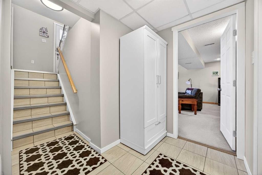 152 Maddock Way Ne, Calgary, AB - Indoor Photo Showing Other Room