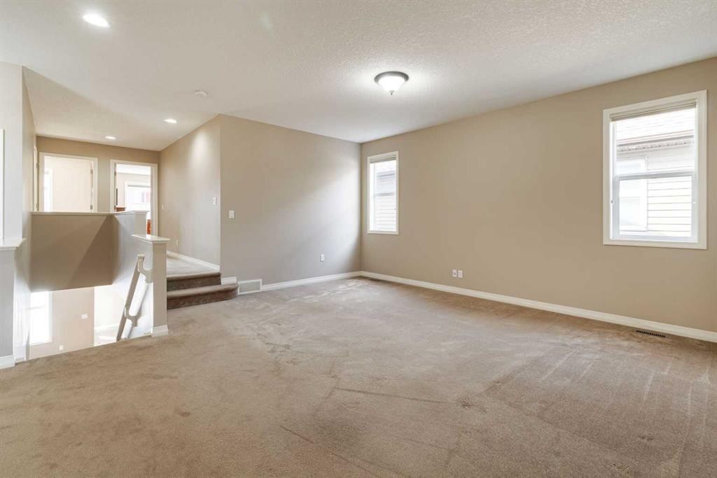 115 Auburn Glen Way Se, Calgary, AB - Indoor Photo Showing Other Room