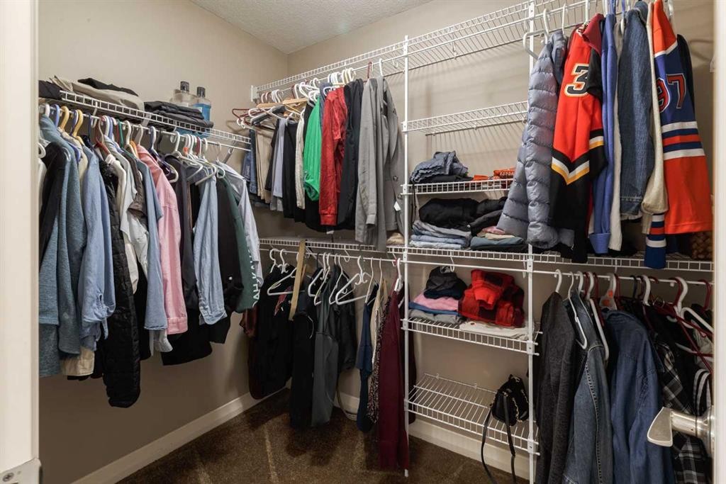 115 Auburn Glen Way Se, Calgary, AB - Indoor With Storage