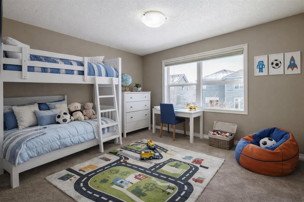115 Auburn Glen Way Se, Calgary, AB - Indoor Photo Showing Bedroom