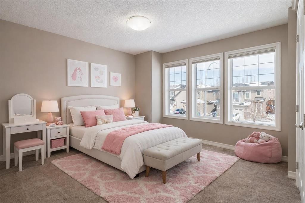 115 Auburn Glen Way Se, Calgary, AB - Indoor Photo Showing Bedroom