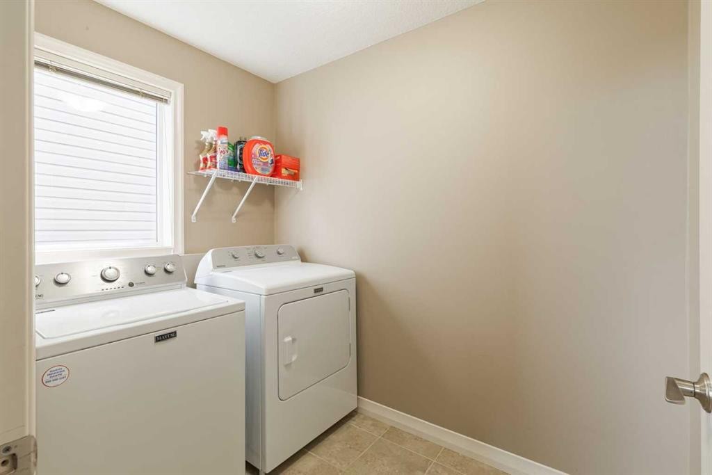 115 Auburn Glen Way Se, Calgary, AB - Indoor Photo Showing Laundry Room