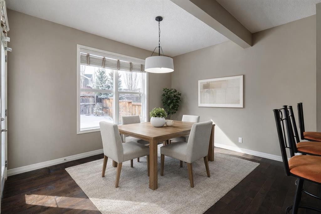 115 Auburn Glen Way Se, Calgary, AB - Indoor Photo Showing Dining Room