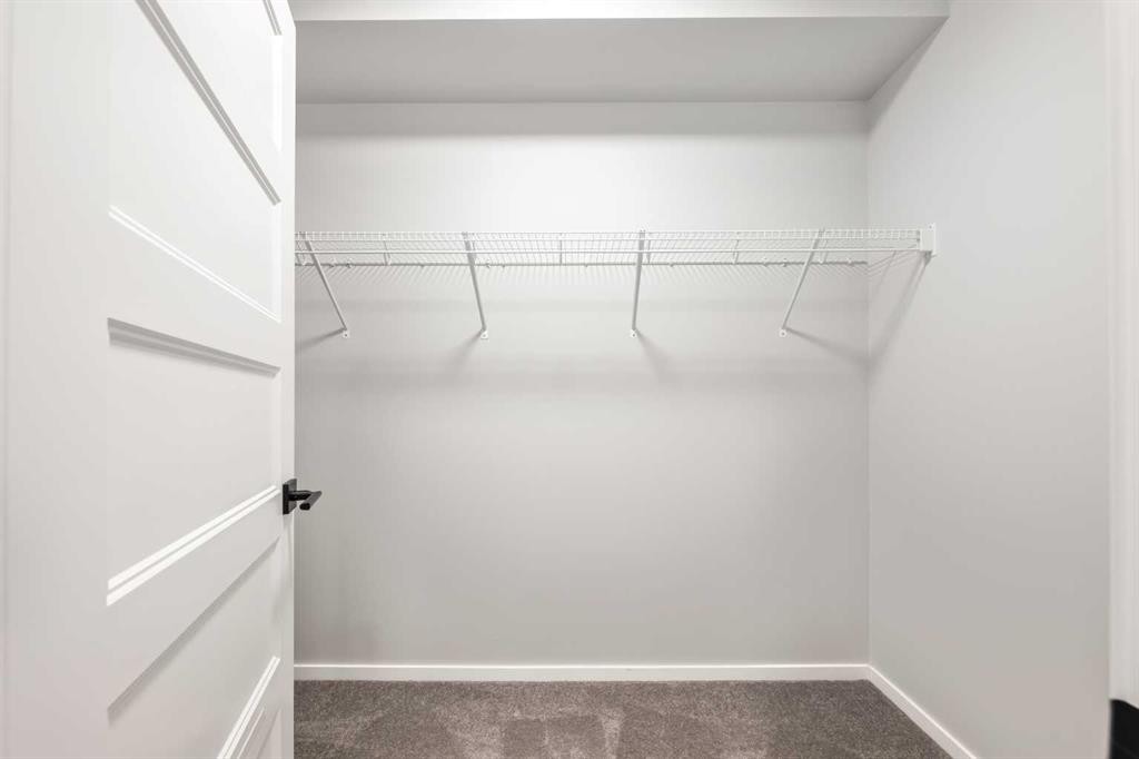 98 Lucas Crescent Nw, Calgary, AB - Indoor With Storage