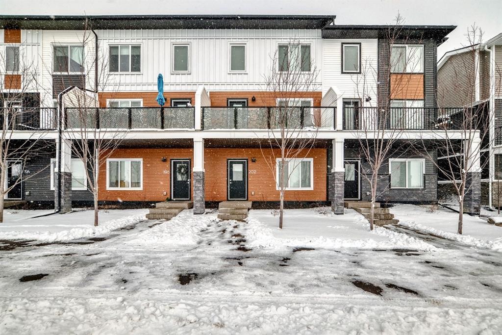 202 Creekstone Drive Sw, Calgary, AB - Outdoor With Balcony
