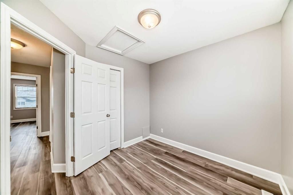 31 Coventry Road Ne, Calgary, AB - Indoor Photo Showing Other Room