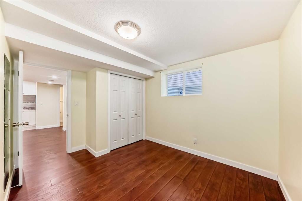 31 Coventry Road Ne, Calgary, AB - Indoor Photo Showing Other Room
