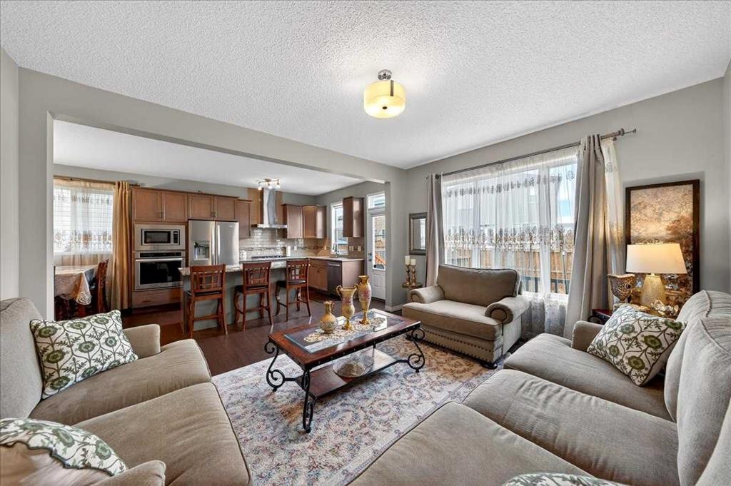 30 Cityscape Grove Ne, Calgary, AB - Indoor Photo Showing Living Room