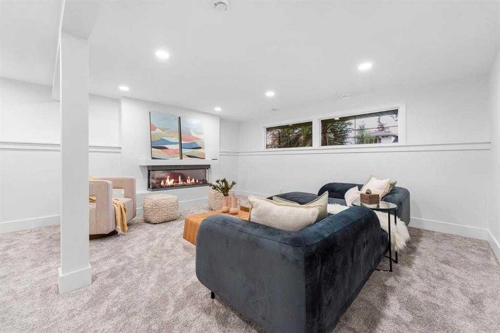 10404 Maplemont Road Se, Calgary, AB - Indoor With Fireplace