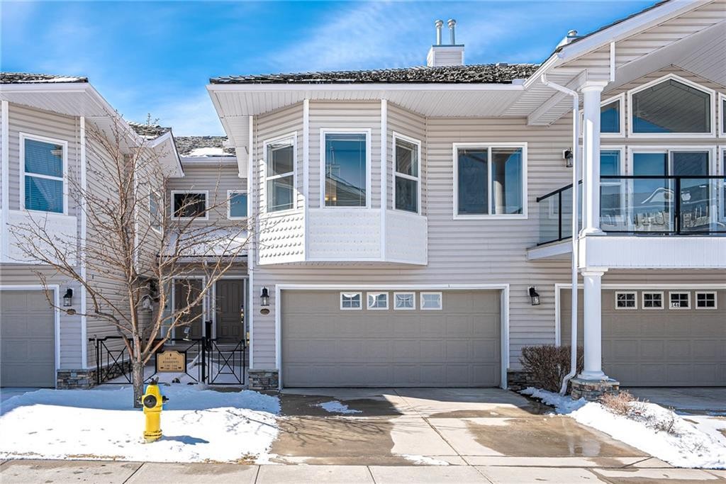 144 Rocky Vista Terrace Nw, Calgary, AB - Outdoor With Facade
