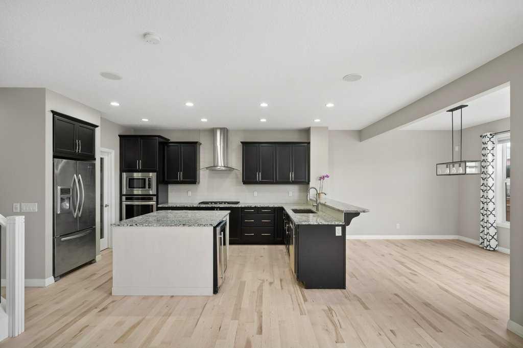 54 Auburn Crest Way Se, Calgary, AB - Indoor Photo Showing Kitchen With Upgraded Kitchen