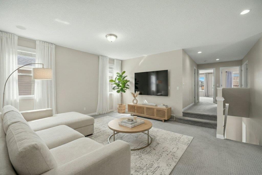 54 Auburn Crest Way Se, Calgary, AB - Indoor Photo Showing Living Room