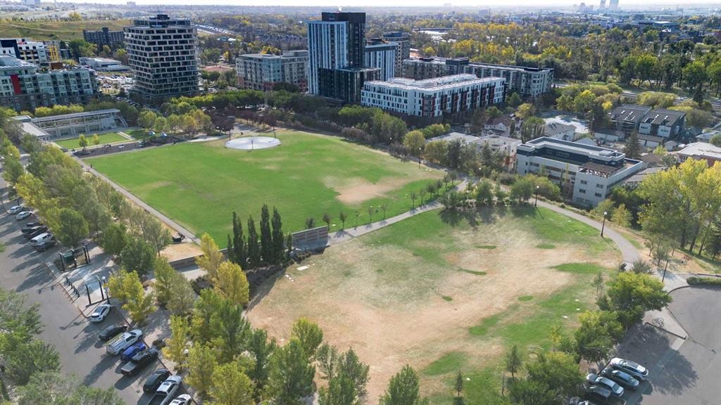406-830 Centre Avenue Ne, Calgary, AB - Outdoor With View