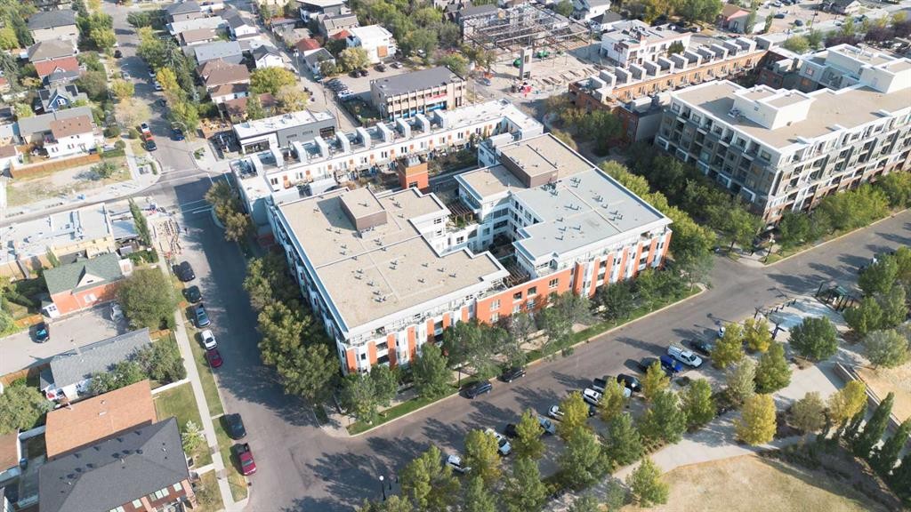406-830 Centre Avenue Ne, Calgary, AB - Outdoor With View