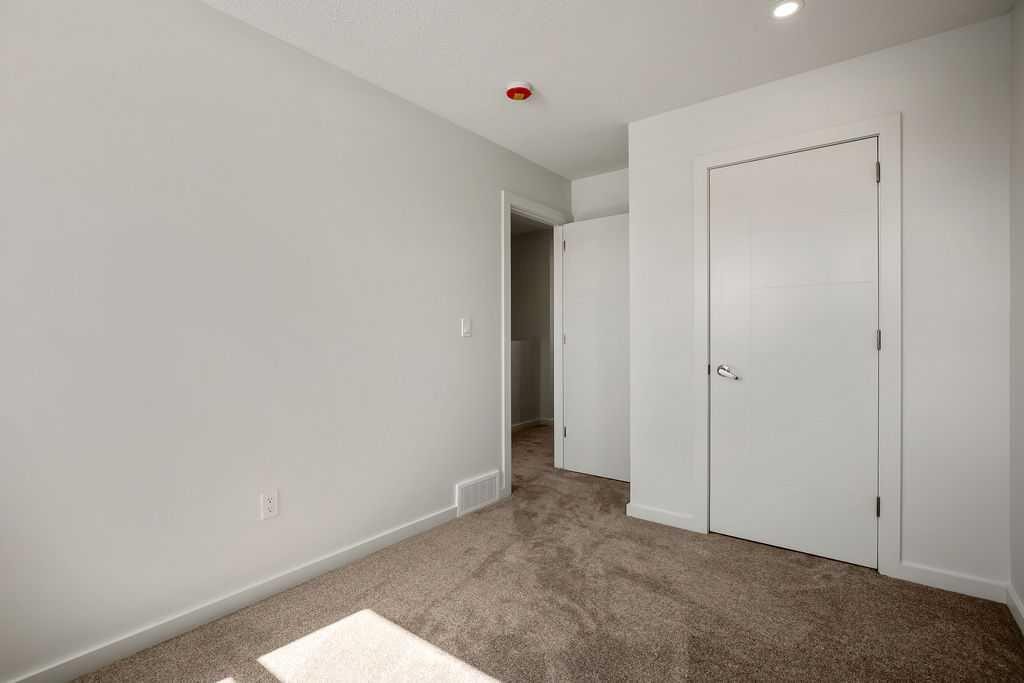 409 Strathcona Circle, Strathmore, AB - Indoor Photo Showing Other Room