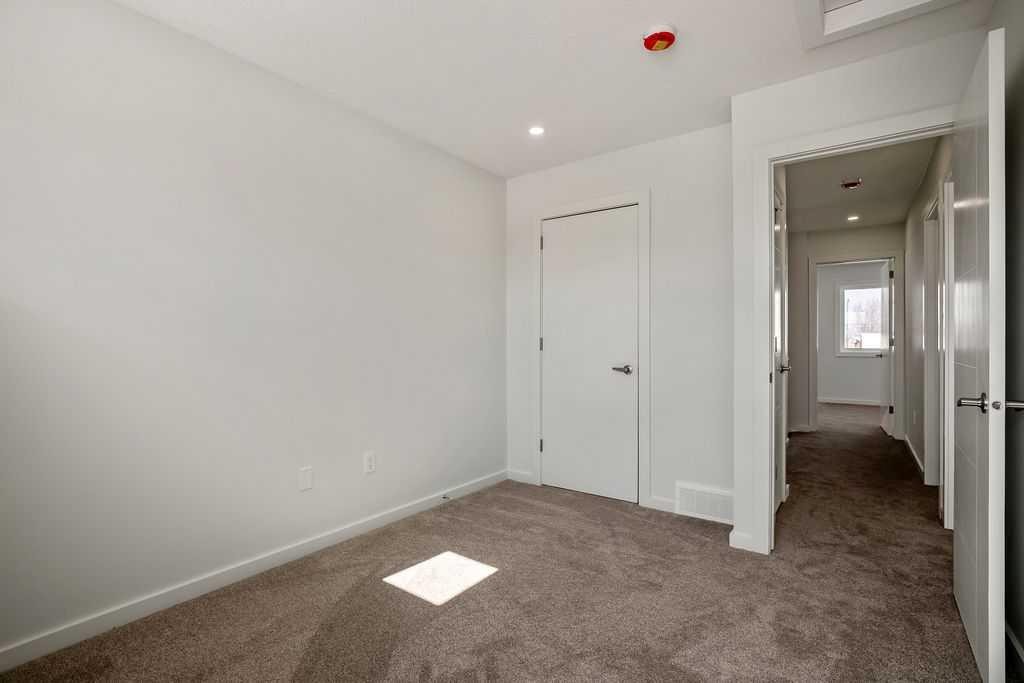 409 Strathcona Circle, Strathmore, AB - Indoor Photo Showing Other Room