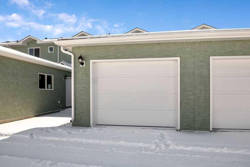 409 Strathcona Circle, Strathmore, AB - Outdoor With Exterior