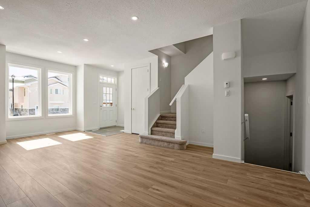 409 Strathcona Circle, Strathmore, AB - Indoor Photo Showing Other Room