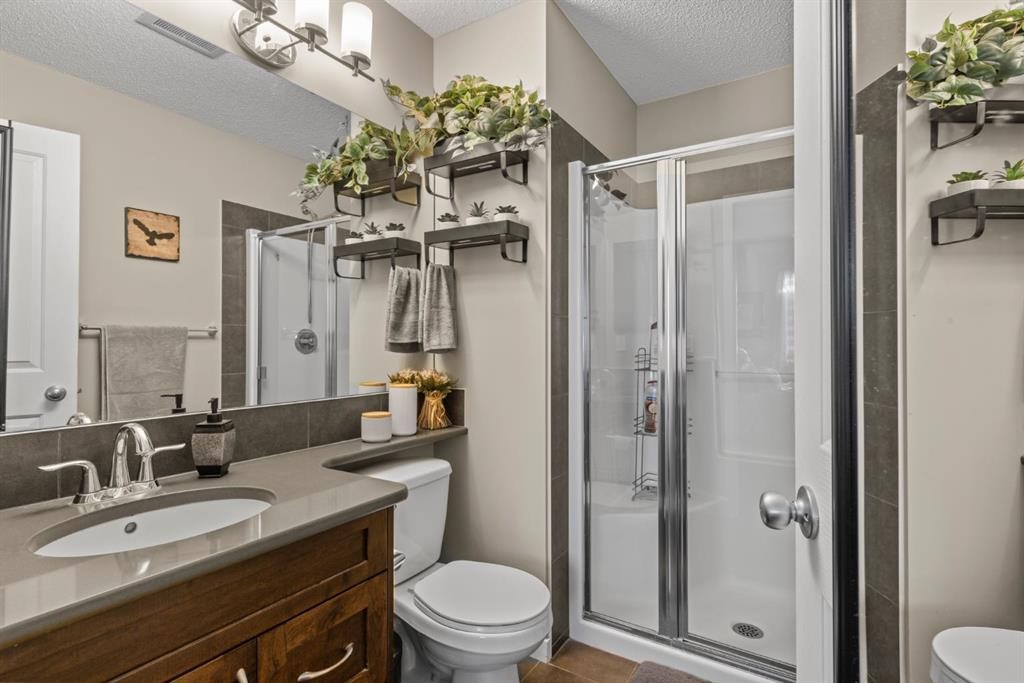 47 Cranford Crescent Se, Calgary, AB - Indoor Photo Showing Bathroom
