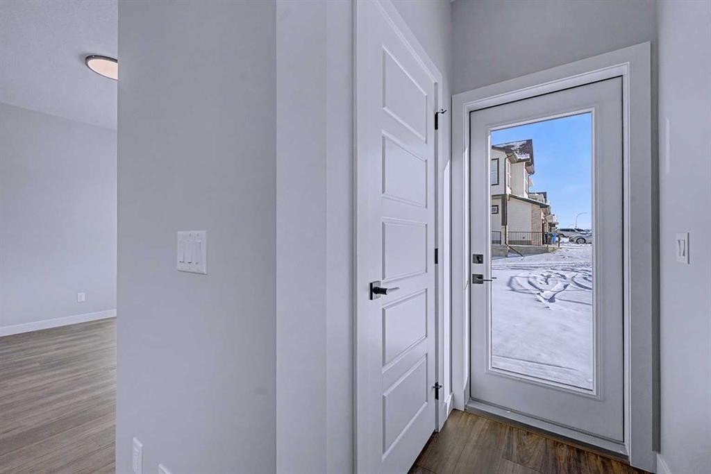 41 Ambleton Boulevard Nw, Calgary, AB - Indoor Photo Showing Other Room