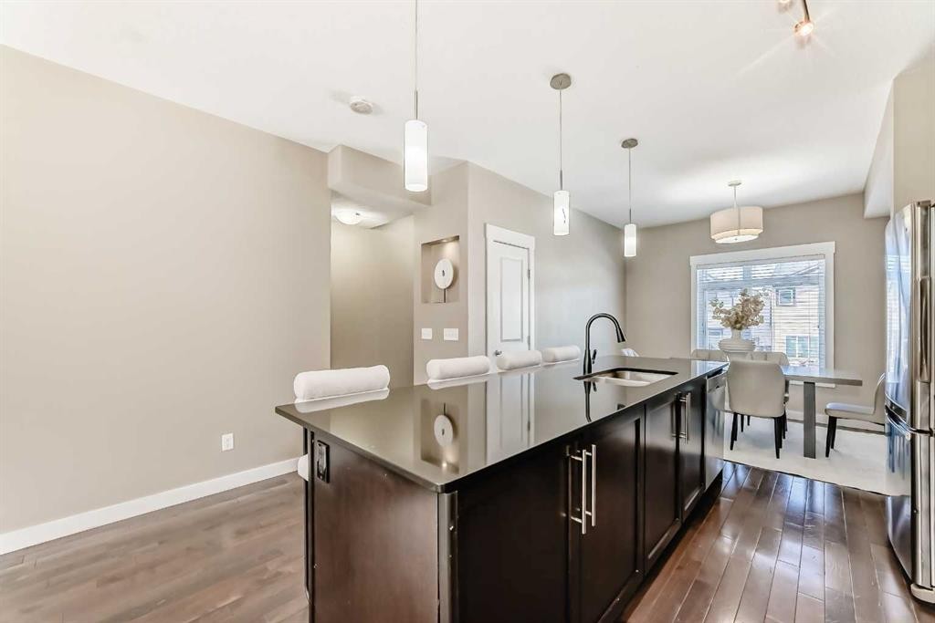 606 Skyview Point Place Ne, Calgary, AB - Indoor Photo Showing Kitchen With Upgraded Kitchen