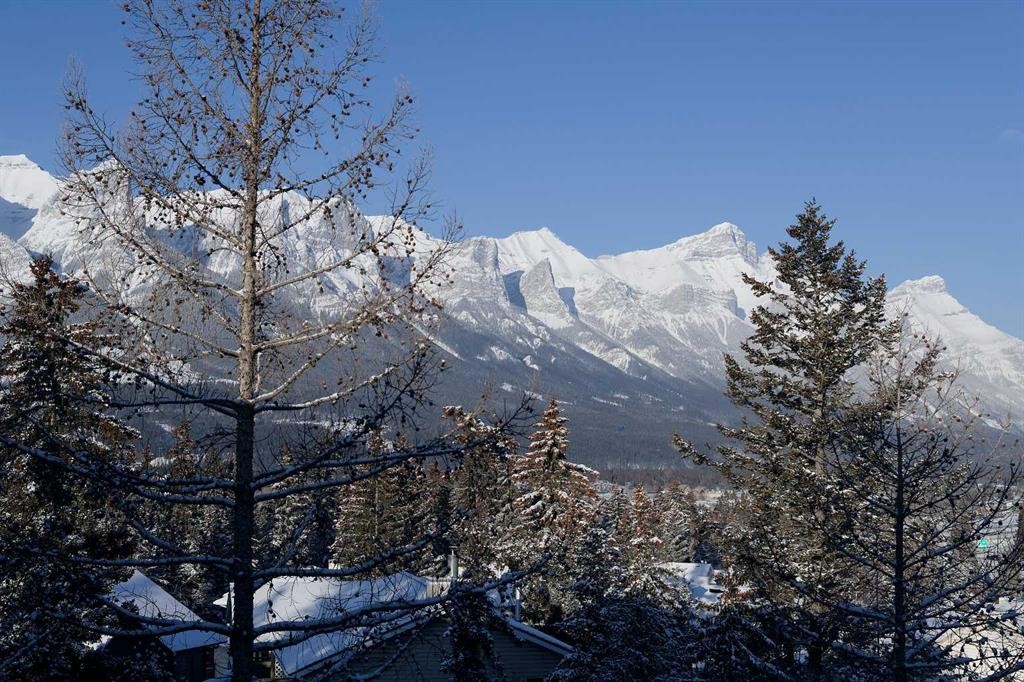 12-9 Blackrock Crescent West, Canmore, AB - Outdoor With View