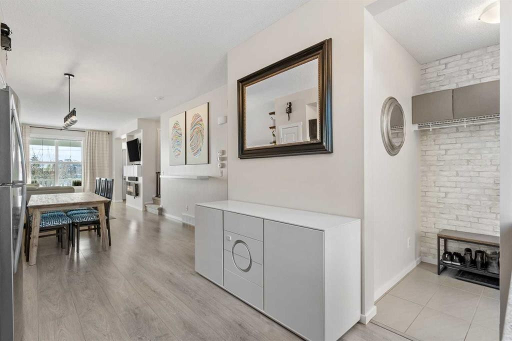 56 Legacy Main Street Se, Calgary, AB - Indoor