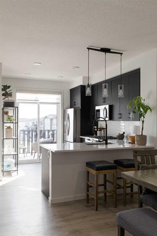 74 Spring Willow Close Sw, Calgary, AB - Indoor Photo Showing Other Room